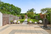 Schlossstraße 22 in Trier-Quint ist schon Noblesse genug – vor allem Perfektion mit Moselblick! - Schlossstraße 22 – 54293 Trier-Quint