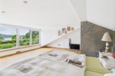 Schlossstraße 22 in Trier-Quint ist schon Noblesse genug – vor allem Perfektion mit Moselblick! - Schlossstraße 22 – 54293 Trier-Quint