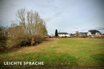 Großlittgen. – Ein besonderes Grundstück. – Es braucht eine Brücke. – TEXT IN LEICHTER SPRACHE, 54534 Großlittgen, Wohngrundstück