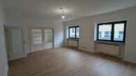 110 m² Mietwohnung in Bexbach: Flexible 4-Zimmer-Wohnung mit Balkon in zentraler Lage - 66450 Bexbach – Rathausstraße 16a – OG