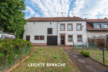 In Niederlosheim steht ein Haus. Mit dem Haus kann man Ideen umsetzen. – TEXT IN LEICHTER SPRACHE, 66675 Losheim am See, Einfamilienhaus