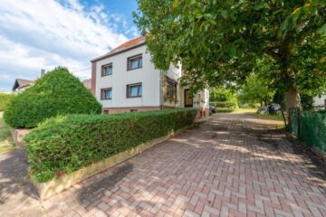 Die Schachenstraße 14 in Losheim am See kannte den Schwarz-Weiß Fernseher und kennt das WLAN, 66675 Losheim am See, Mehrfamilienhaus
