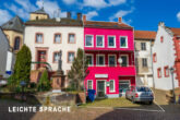 Ein Haus mit viel Platz. Das Haus ist in der Alt·stadt von Dudeldorf. – TEXT IN LEICHTER SPRACHE - Hauptstraße 19 – 54647 Dudeldorf