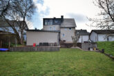 1 + 1 = 3 Möglichkeiten in Mackenrodt ein Doppel-Haus mit drei Garagen als sein Eigentum zu erwerben - Hauptstraße 3 – 55758 Mackenrodt