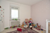 Ein Doppel·haus in Mackenrodt ist zu verkaufen. Das Haus hat 3 Garagen. – TEXT IN LEICHTER SPRACHE - Hauptstraße 3 – 55758 Mackenrodt - re