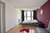 Ein Doppel·haus in Mackenrodt ist zu verkaufen. Das Haus hat 3 Garagen. – TEXT IN LEICHTER SPRACHE - Hauptstraße 3 – 55758 Mackenrodt - re