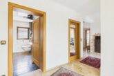 Wohnhaus in Ensch kaufen: Mehrgenerationenhaus mit Moselblick, großen Nutzflächen und Ausbaureserve - 54340 Ensch – Moselstraße 4
