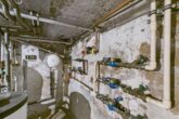 Top-Renditeobjekt im Zentrum von Bexbach: 1 Gewerbe-, 2 Wohn-, 1 Grün- und 1 Lost-Place-Fläche - 66450 Bexbach – Rathausstraße 16a - DG