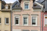 In Oberwesel am Rhein. Ein Haus für 1 bis 3 Wohnungen – TEXT IN LEICHTER SPRACHE - 55430 Oberwesel – Rheinstraße 2